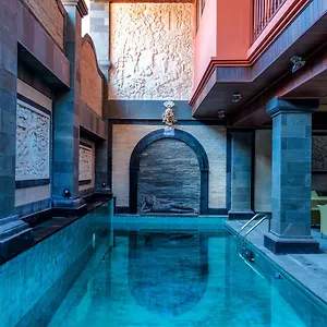 Murni's & 4*, Ubud Indonesië